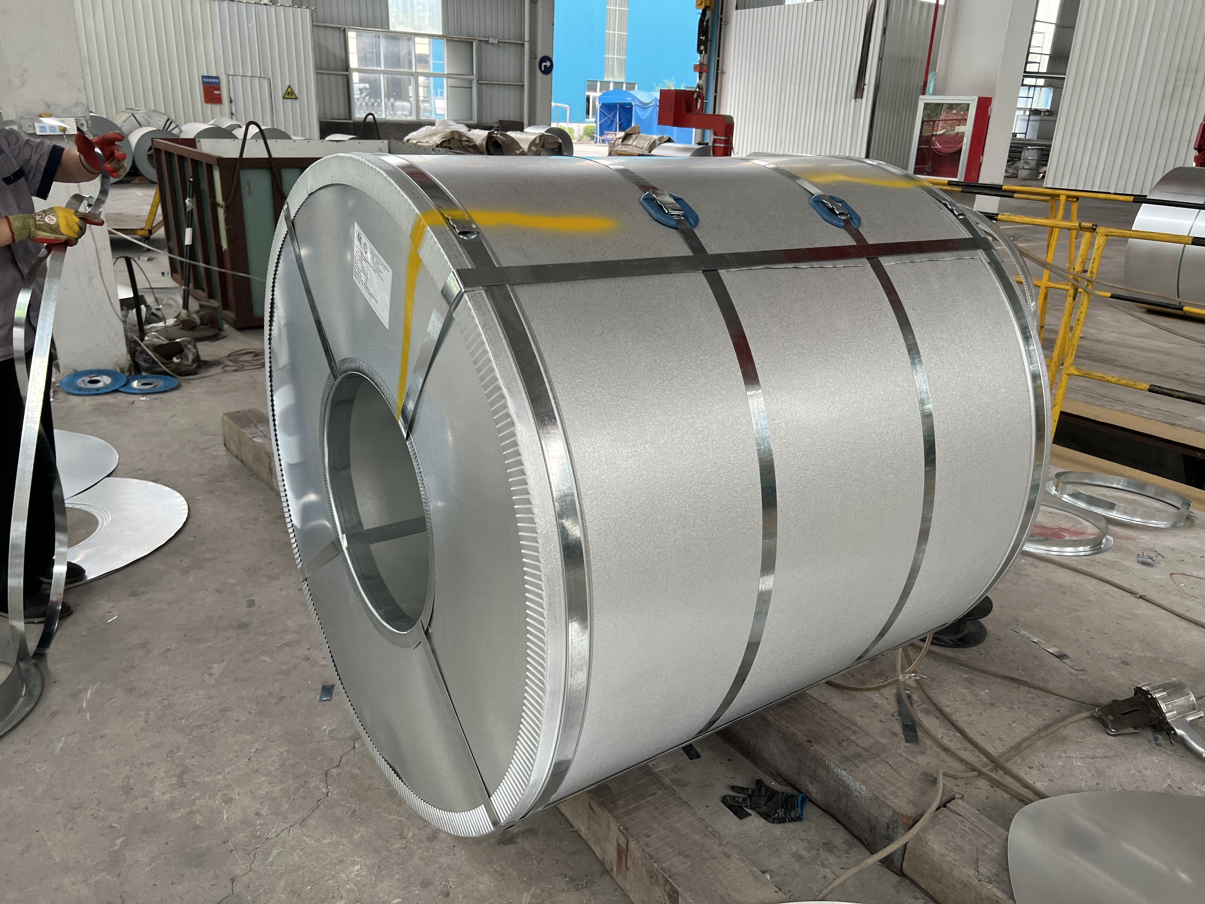 Hot rolled steel coils