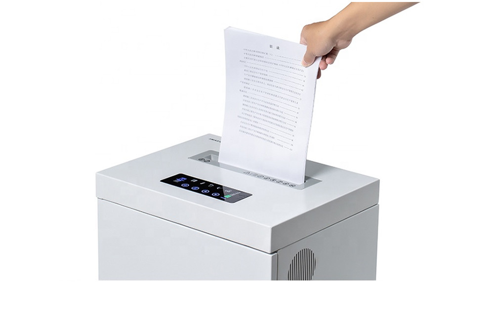 Benefits of Using a Paper Shredding Machine