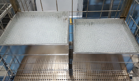 máquina de esterilización en autoclave ampolla de vidrio a través de casete
