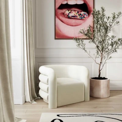 Sillas a medida | Sillón de terciopelo color crema Curves | Silla de salón | Fabricación de sillas