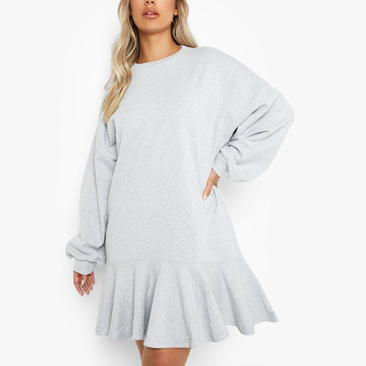 long-sleeved relaxed dress