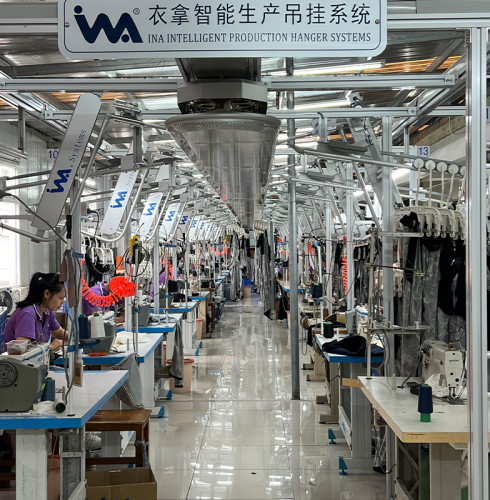 Metrodress All-Round Answer: Help the Start-Up Dress Brand to Go to the World