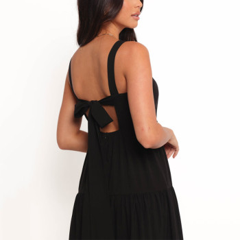 Loose-fit strapless dress | Classic black dress for women | Ruffled A-line dress | Clothing supplier