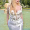 What Kind Of Dress Looks Best On A Plus Size Woman?