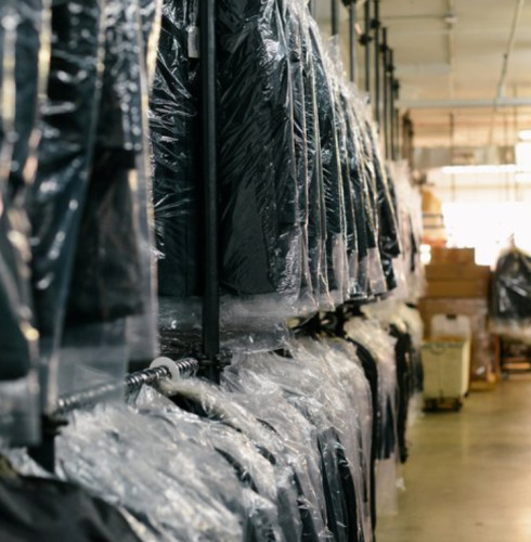 How to Find a Clothing Manufacturer?