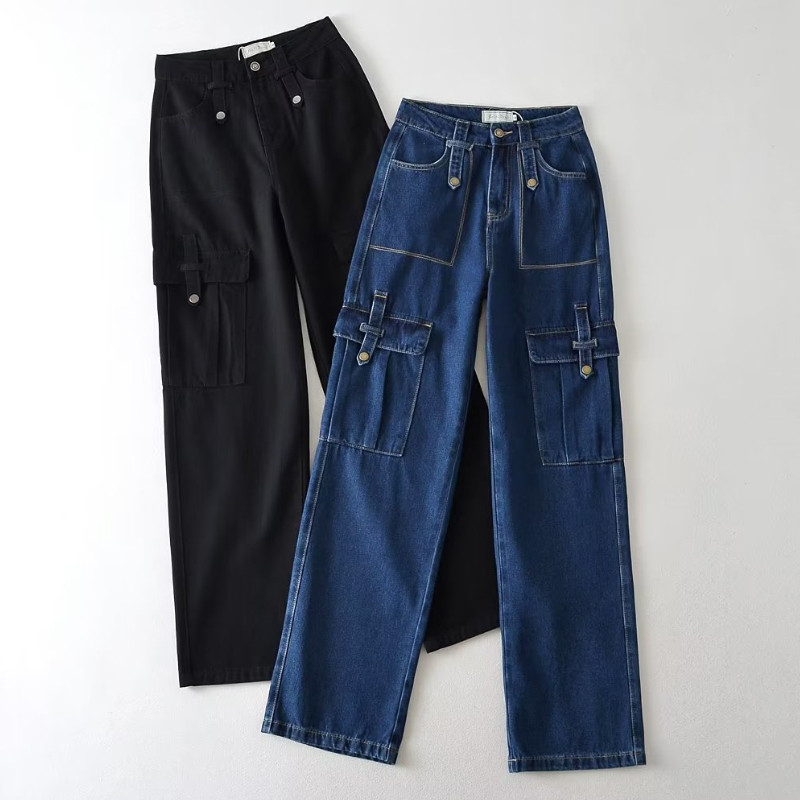 Women's Cargo Jeans