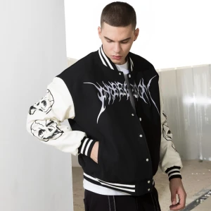 Chaqueta de moda personalizada para hombre/Chaqueta con estampado de calavera divertida/Chaqueta temática de libertad y no fumar/Chaqueta universitaria con mangas de cuero