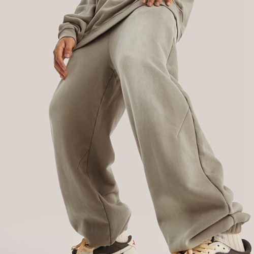 Custom Men's High Street Sweatpants| 100% Cotton Thigh-bound Sweatpants| Men's Monkey Wash Gradiant Joggers
