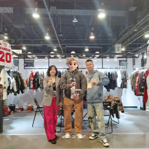 MAGIC SHOW Day 2: Clients Rave, Praising Designs, Seeking More Collaboration!