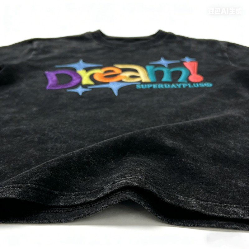 Distressed Washed Colorful Dream Embroidered T-Shirt 