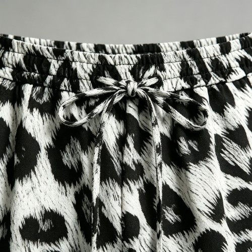 Leopard Cropped Pants | Elastic Waist Drawstring | Cotton Blend | Casual Streetwear | OEM Streetwear