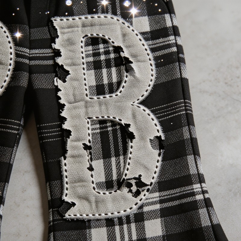 Rhinestone Applique Flare Cropped Capri Pants