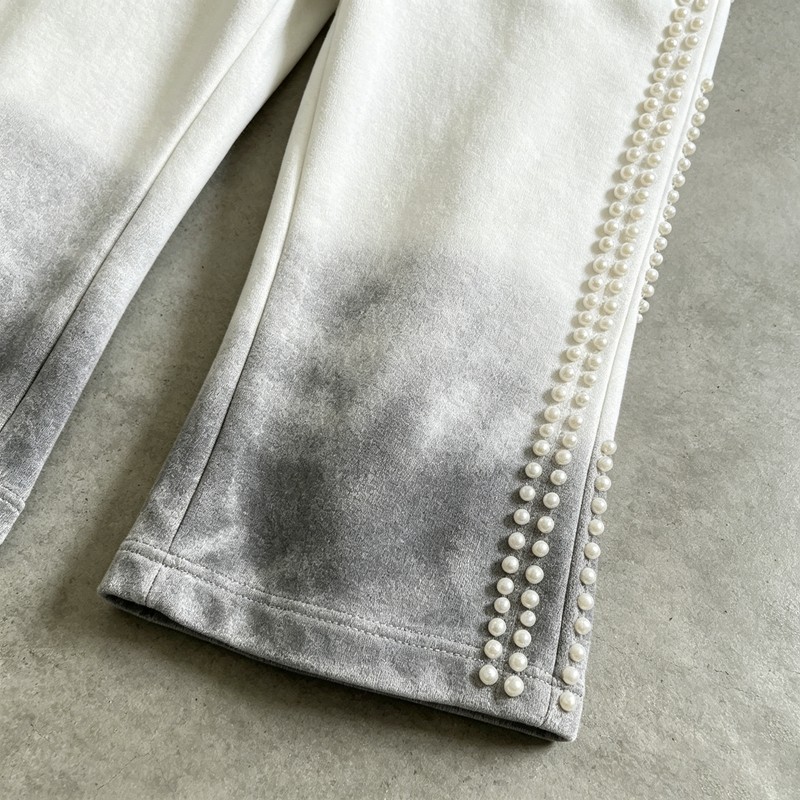 Pearl Beaded Gradient Flare Capri Pants