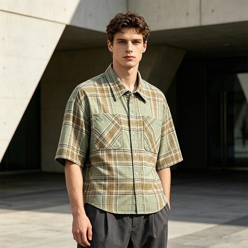 Screen Print Plaid Short Sleeve Shirt