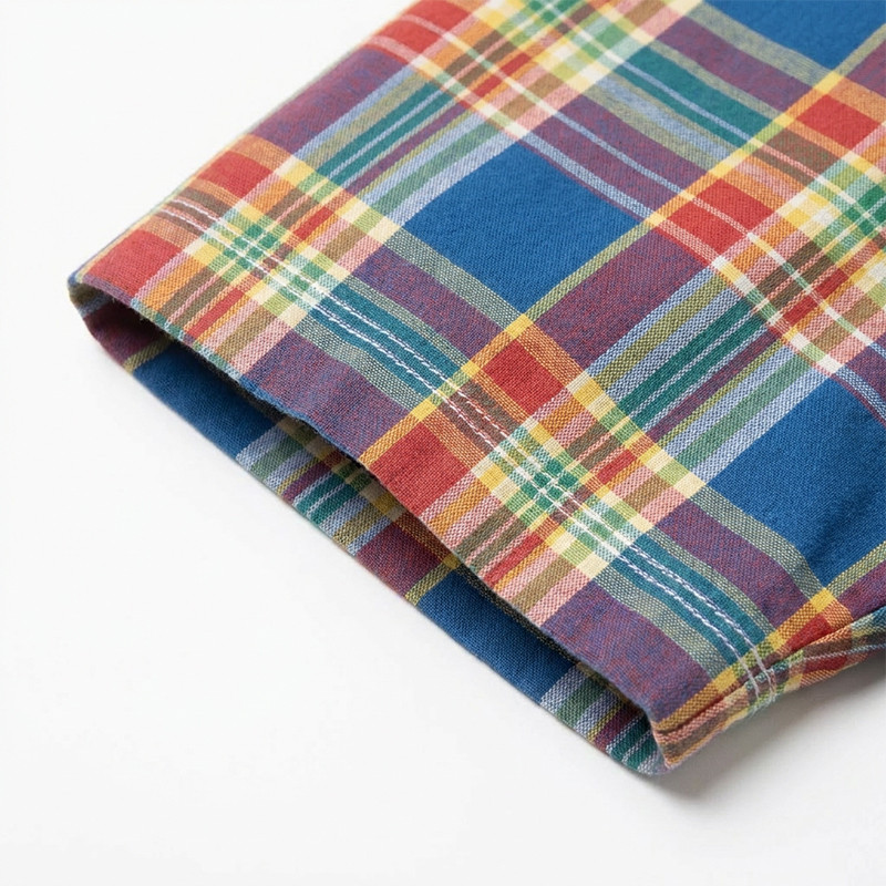 Short Sleeve Plaid Shirt With Front Screen Print