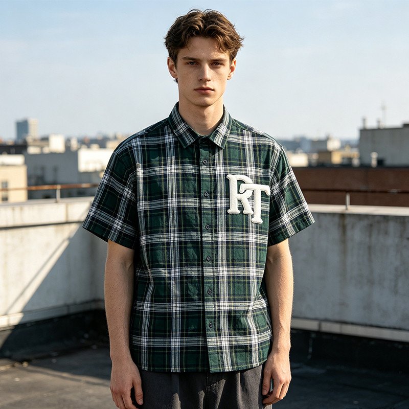 Plaid Applique Short Sleeve Shirt