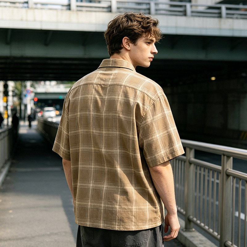 Puff Print Plaid Short Sleeve Shirt
