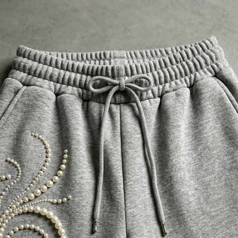 Pearl Bead Embellished Wavy Hem Cropped Capri pants