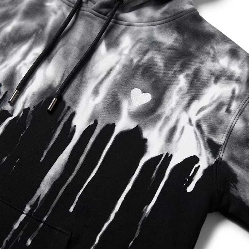 Sun Faded Spray Drip Print Heart Embroidery Hoodie