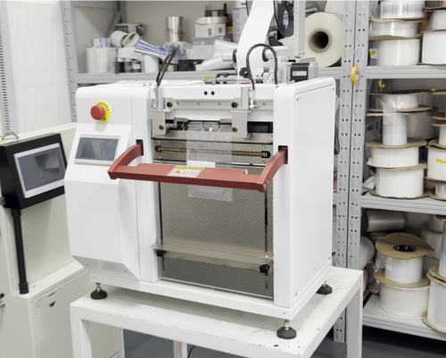 Auto Bagger   Auto Bag Machine  Roll Bag Machine