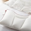 Almohada en forma de luna Almohada de soporte para el cuello Diseño divisional Ayuda para dormir Corrección de la joroba de la viuda 95% Pluma de ganso blanco