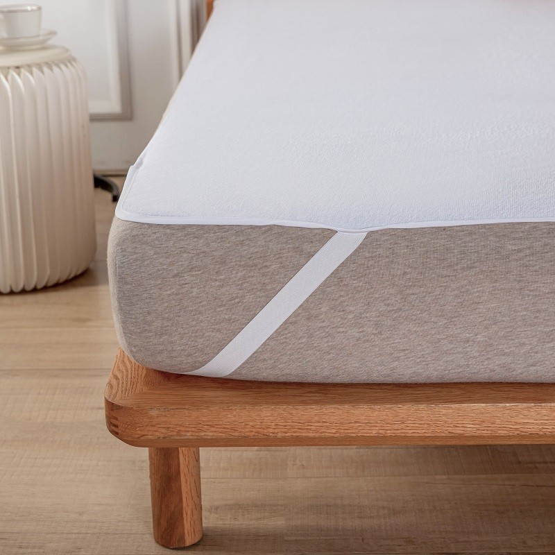 MATTRESS PROTECTOR