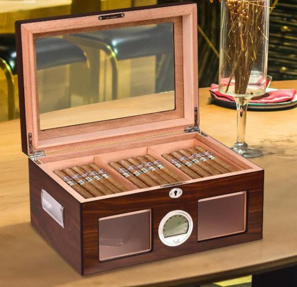 Como usar um humidor de charuto?