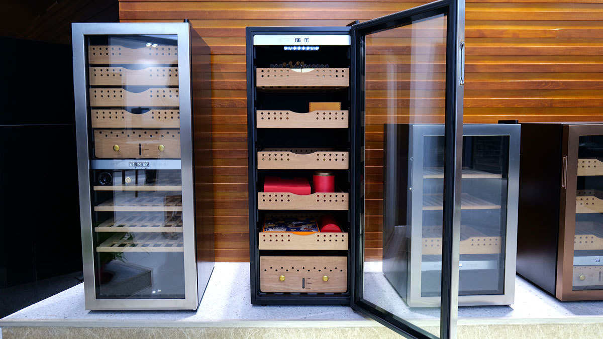 cigar humidor cabinet wholesale