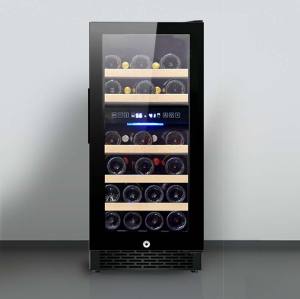 Venta al por mayor de 15 pulgadas debajo del gabinete refrigeradores de vino ZS-B88 para almacenamiento 31 botellas enfriador de vino con estante de madera de haya y puerta de vidrio completo