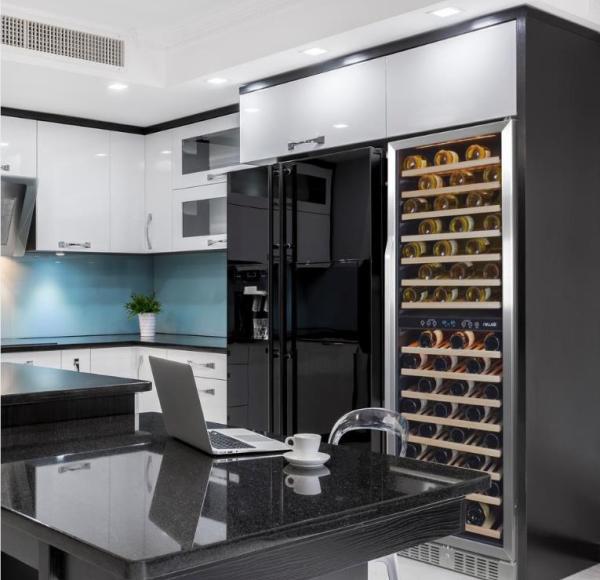 Quanto tempo dura um refrigerador de vinho antes de precisar ser substituído?