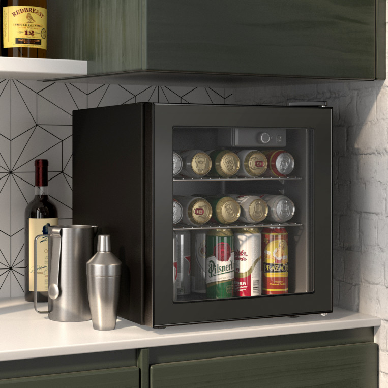 ¿Los enfriadores de bebidas son lo mismo que los mini refrigeradores?