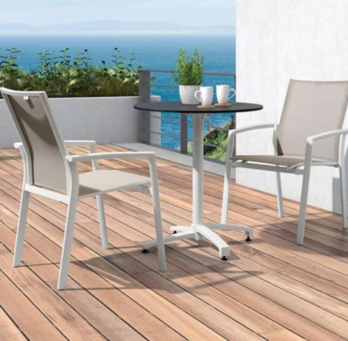 Diferentes tipos de sillas de patio al aire libre