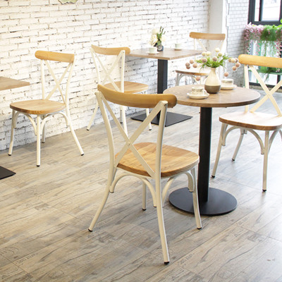 Timber Seat Dining Chair For Indoor Restaurant Dining Room Cross Back Metal Chair