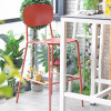 Chaise haute de jardin avec tabouret de bar pour mobilier d'extérieur aux formes arrondies et élégamment rétro