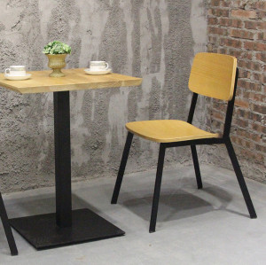 Siège de salle à manger en bois d'intérieur de restaurant de contreplaqué de meubles commerciaux et cadre arrière en métal de chaise