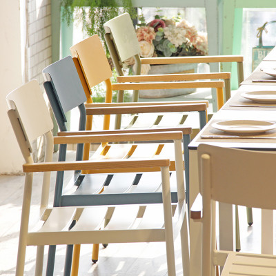 Modern Event Furniture Metal Dining Armchair Stackable Party Chair Large Loading Capacity