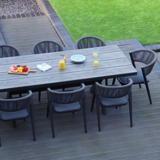 terrace table and chair