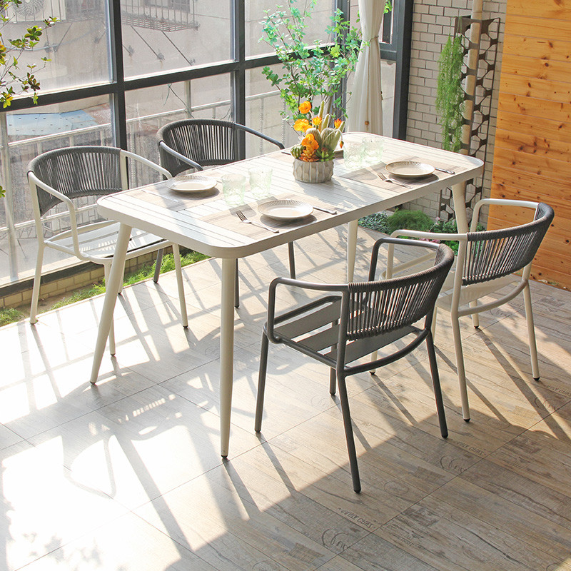Wholesale Metal Outdoor Furniture for Restaurants and Coffee Shops Rope