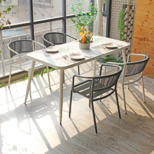 Wholesale Metal Outdoor Furniture for Restaurants and Coffee Shops Rope Chair And Metal Table