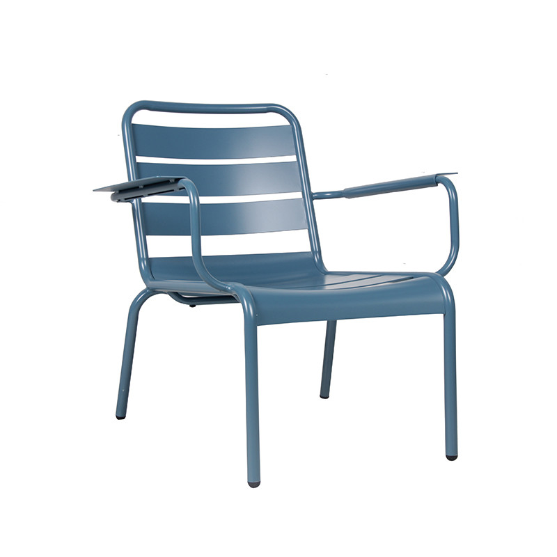 Customizable Outdoor Furniture for Restaurants Durable Metal Armchair for Terrace Leisure Chair