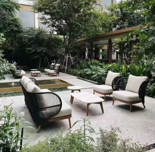 How To Choose Suitable Garden Tables And Chairs For Your Garden?