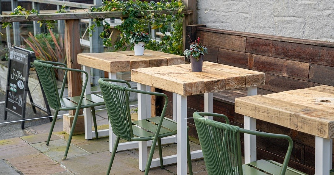 outdoor coffee furniture