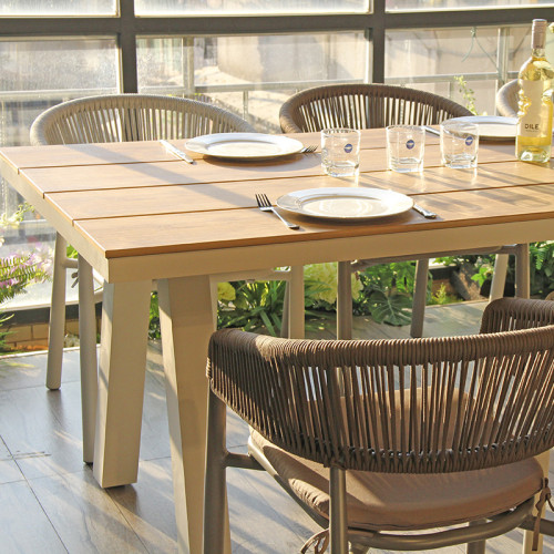 Plastic Wood Top Rectangle Garden Table For Leisure Patio Hotel