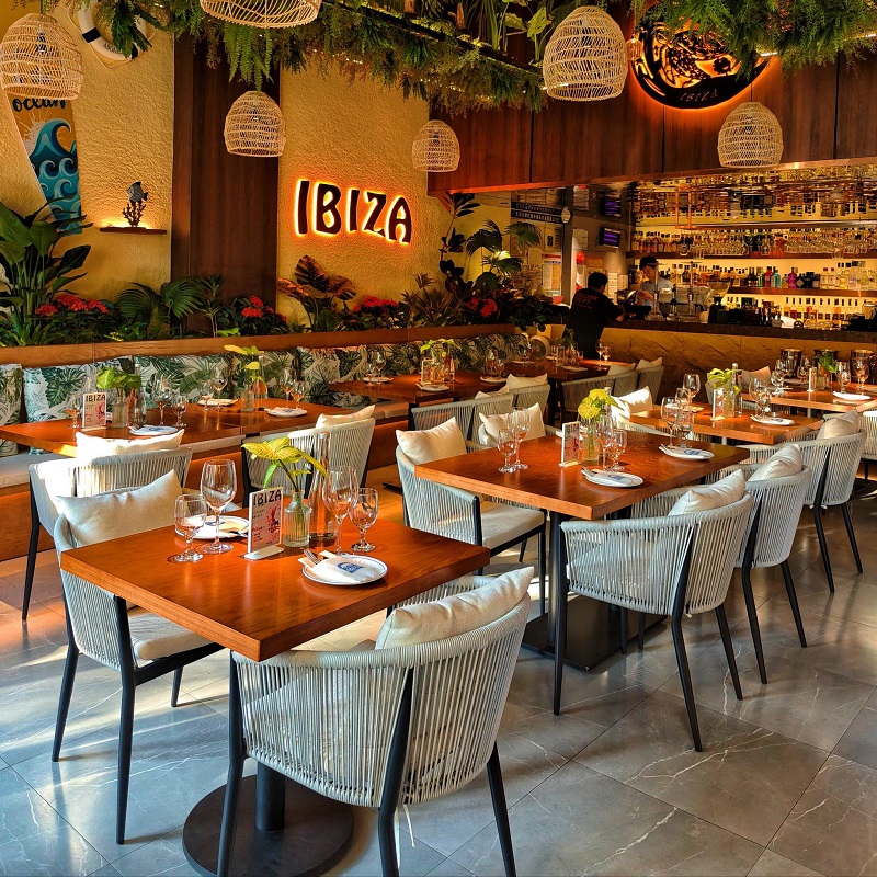 Woven Rope Dining Chairs And Customized Dining Tables For IBIZA Restaurant & Bar