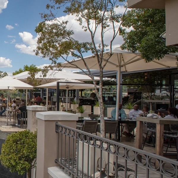 Best Restaurant Furniture For Hot And Humid Climates: Insights From Angola And South Africa
