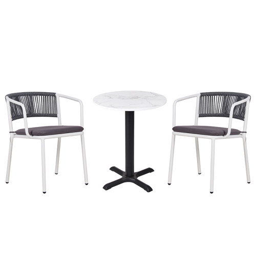 Customizable Scratch-Resistant Round Resin Table Top for Outdoor Spaces