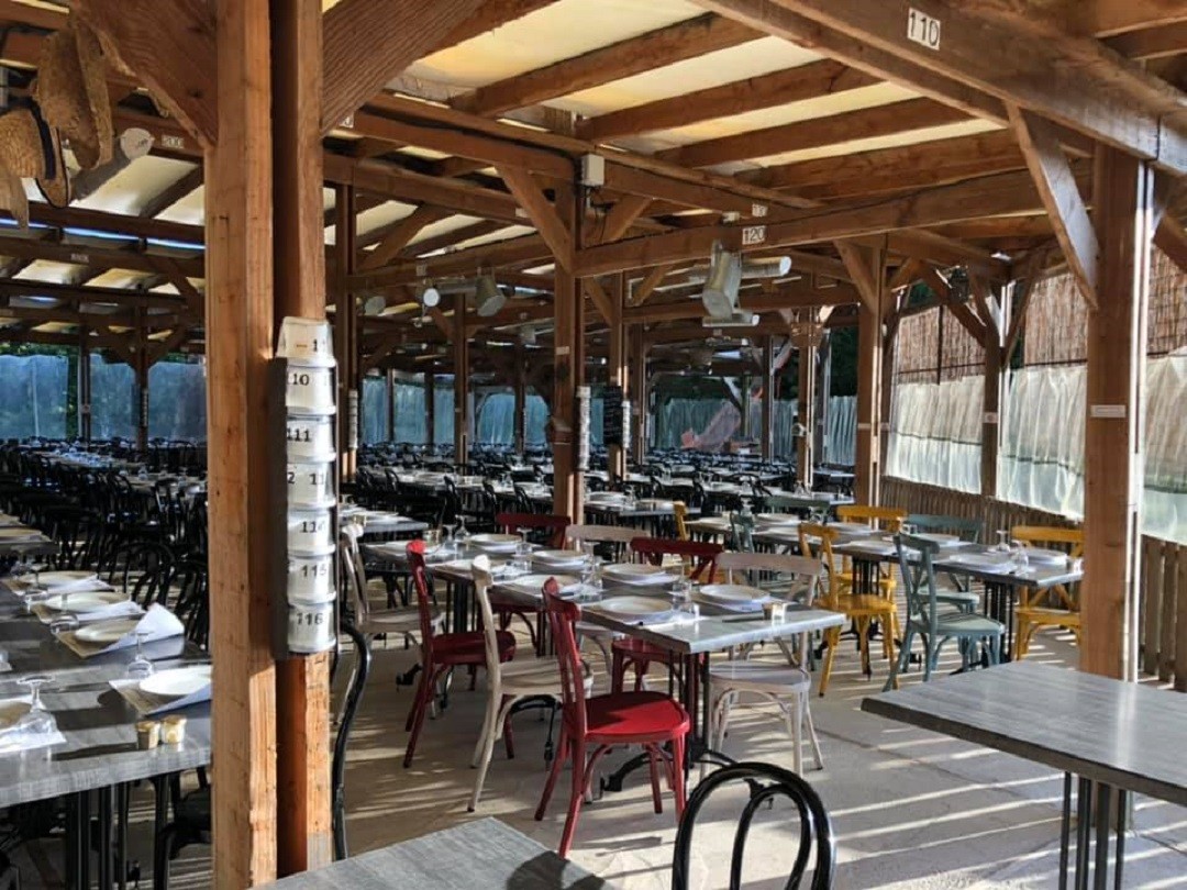 Cross Back Chairs & Thonet Dining Chairs Transform Les Tables Du Bistrot