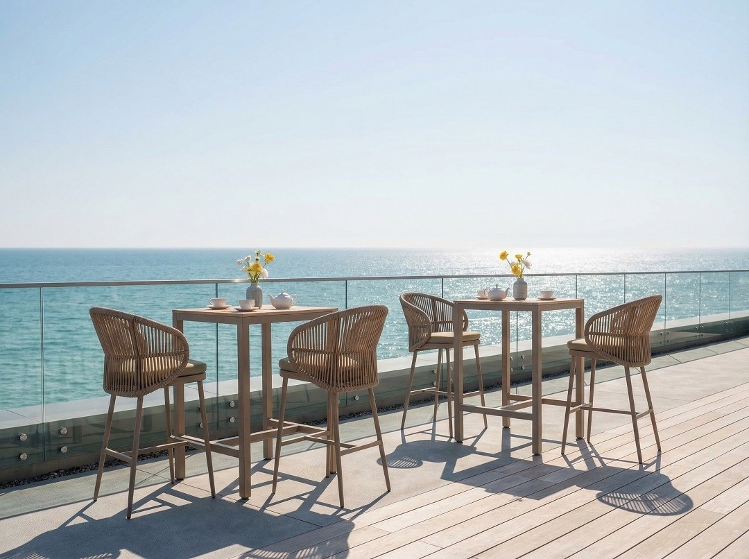Outdoor Bar Furniture