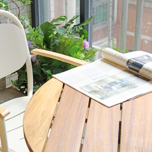 Round Dinner Table Weatherproof Teakwood Slat Top Aluminium Legs