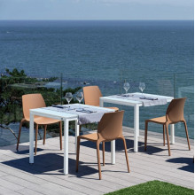 What Are the Usage Scenarios of Commercial Outdoor Furniture?
